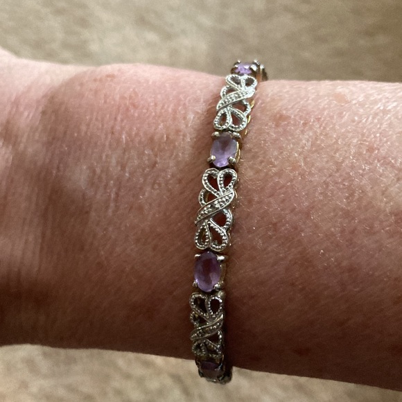 Lilac color bracelet - Picture 4 of 4